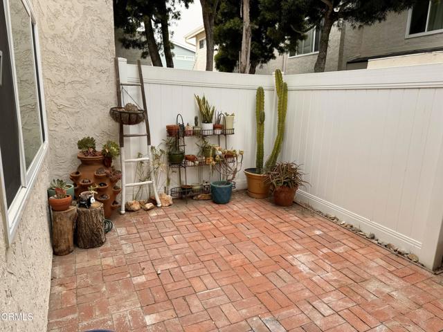 Detail Gallery Image 14 of 18 For 5447 Driftwood St, Oxnard,  CA 93035 - 1 Beds | 1/1 Baths