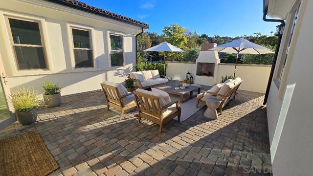 5808 Lake Vista Dr., Bonsall CA: https://media.crmls.org/mediaz/20a77662-8255-477f-81fe-1bd2b4e14b02.jpg