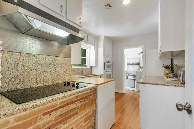 20335 Saratoga Los Gatos Road, Saratoga CA: https://media.crmls.org/mediaz/20a7872f-0bce-42e8-ae16-410da5807f55.jpg