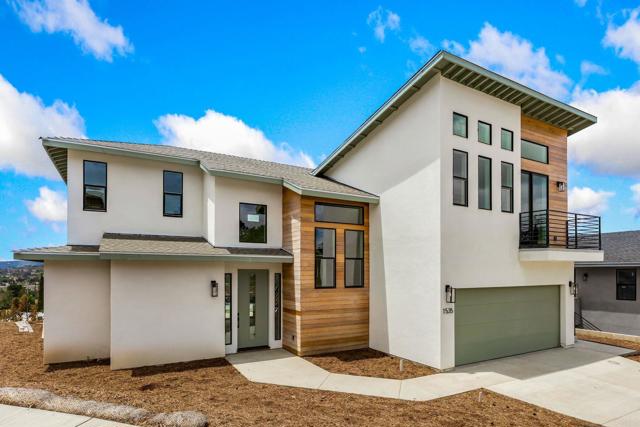Detail Gallery Image 3 of 37 For 1535 Mount Glen, Escondido,  CA 92025 - 5 Beds | 4/1 Baths
