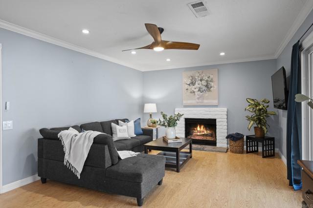 Image 8 of 42 For 2034 Fantero Ave