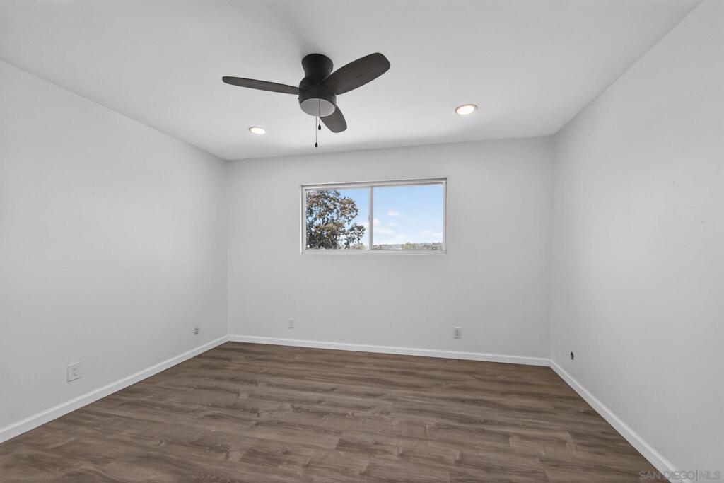 4875 Cole - photo 12