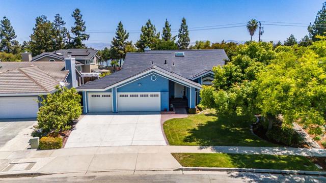 5942 Porto Alegre Drive, San Jose CA: https://media.crmls.org/mediaz/20a95878-39cc-4f9d-b530-8d891af255c9.jpg
