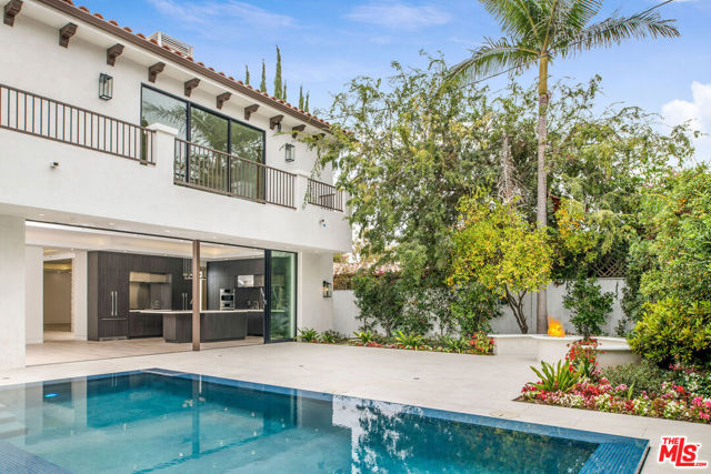 245 S La Peer Drive, Beverly Hills CA: https://media.crmls.org/mediaz/20a9aefb-5918-4008-94c4-8b8c43993928.jpg