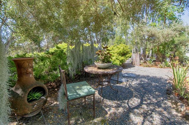 1430 Hidden Valley Road, Soquel CA: https://media.crmls.org/mediaz/20aa45a5-2e7c-409f-aac6-8e3ae2fcf1ac.jpg
