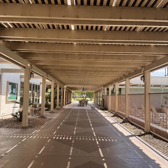 39880 Palm Greens Parkway, Palm Desert CA: https://media.crmls.org/mediaz/20aa8fe2-b5d9-4325-8501-4a62dacf1748.jpg