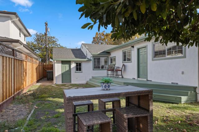 383 N Sunnyvale Avenue, Sunnyvale CA: https://media.crmls.org/mediaz/20aa9f0c-f45e-4304-a5cf-97a8fbb754b2.jpg