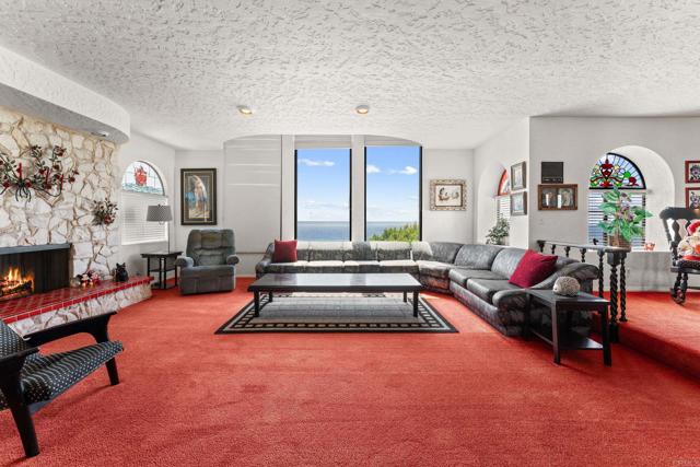 1421 San Elijo Avenue, Cardiff by the Sea CA: https://media.crmls.org/mediaz/20ab9759-f2e7-4928-a00c-0ee4de14b8b5.jpg