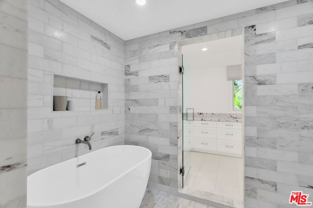 MLS #26857669 image #8