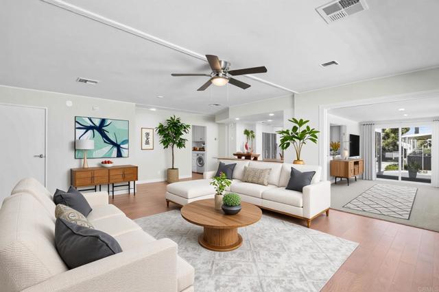 3439 Don Lorenzo Drive, Carlsbad CA: https://media.crmls.org/mediaz/20ad1e1b-fed6-4eb8-8b80-7e335d974271.jpg