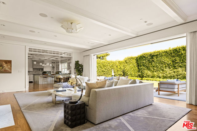 1232 Corsica Drive, Pacific Palisades CA: https://media.crmls.org/mediaz/20adf5da-fdac-43ac-8e19-6fff8f779a39.jpg