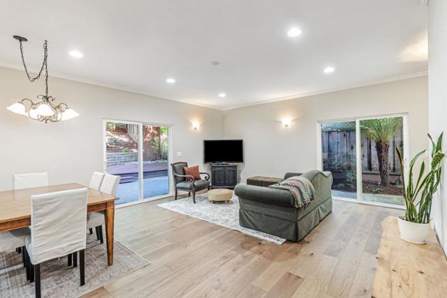 2940 San Juan Boulevard, Belmont CA: https://media.crmls.org/mediaz/20af632e-cb5f-453f-ac24-e83df6b19277.jpg