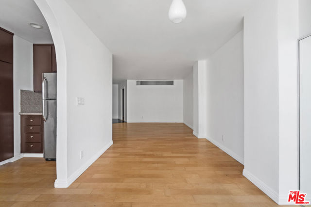 10747 Wilshire Boulevard, Los Angeles CA: https://media.crmls.org/mediaz/20b1a623-5214-4721-b6a6-d82c0d2ea4d2.jpg