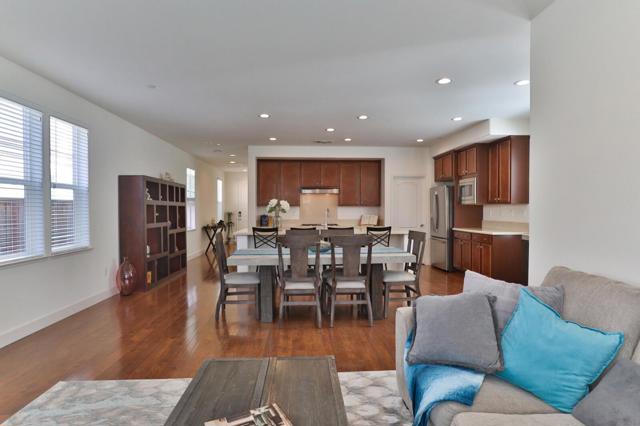 16752 San Clemente Lane, Morgan Hill CA: https://media.crmls.org/mediaz/20b1dd4a-4eb4-42f6-a294-f1f233a828a5.jpg