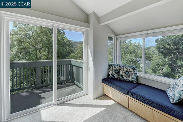 2638 Saklan Indian Dr, Walnut Creek CA: https://media.crmls.org/mediaz/20b1ea31-a0f1-42a1-9c57-3071b625d3f7.jpg