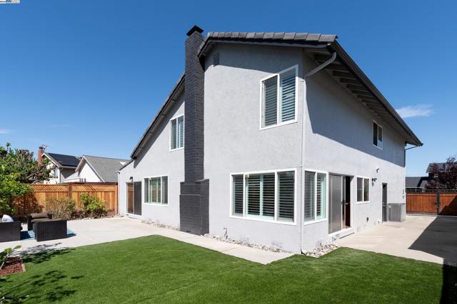 6287 Mountford Dr, San Jose CA: https://media.crmls.org/mediaz/20b20ca4-514e-42e7-a6e8-d01a03001555.jpg