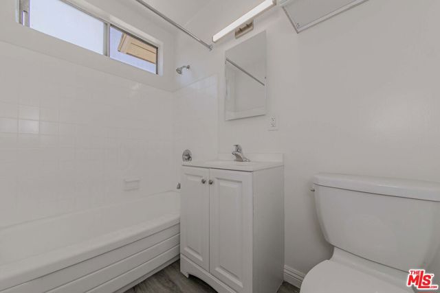 711 S Sierra Vista Avenue, Alhambra CA: https://media.crmls.org/mediaz/20b220a3-e515-425e-a681-2c7f8776243f.jpg