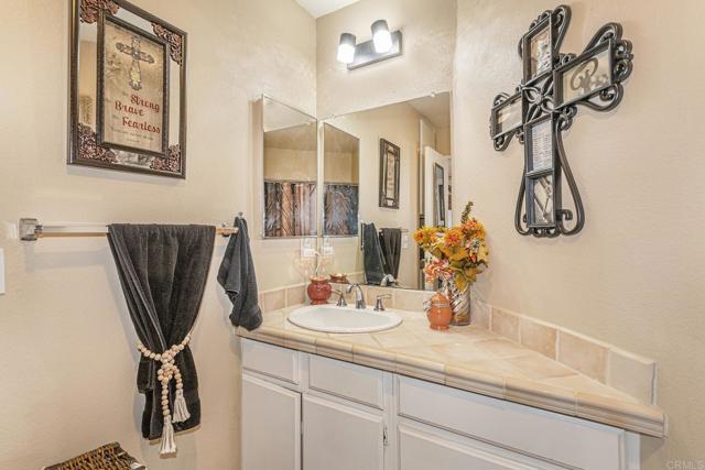 Detail Gallery Image 17 of 36 For 2946 Alanwood Ct, Spring Valley,  CA 91978 - 2 Beds | 2 Baths