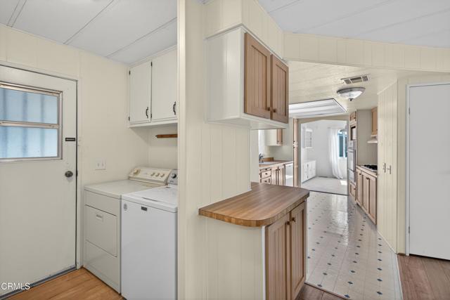 Detail Gallery Image 13 of 37 For 222 Calle Fronte #29,  Camarillo,  CA 93012 - 2 Beds | 2 Baths