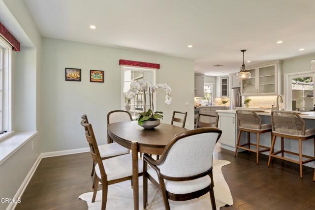 1236 New York Drive, Altadena CA: https://media.crmls.org/mediaz/20b44638-d188-45a3-a901-2718a891c594.jpg