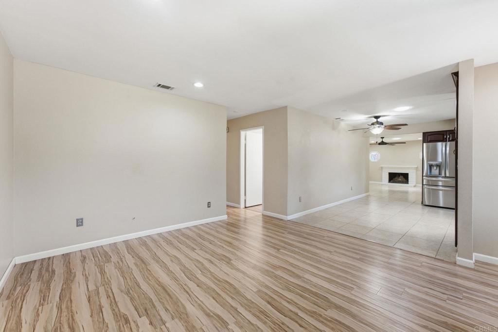 1448 Esperanza Way - photo 8