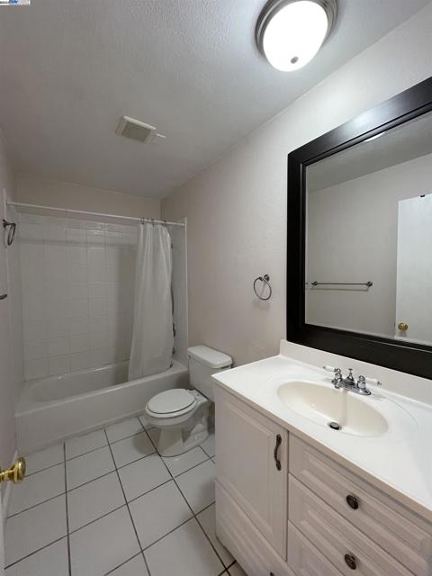 Address not available!, 1 Bedroom Bedrooms, ,1 BathroomBathrooms,Condominium,For Sale,meadow ln,41048396