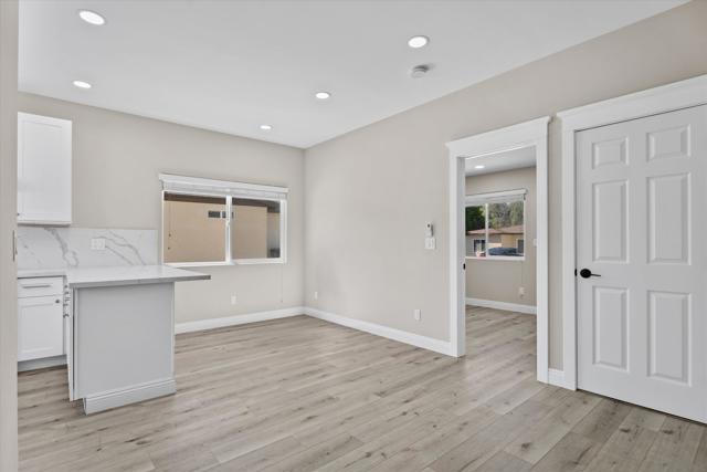 Image 25 of 46 For 3612 Cordoba Ave