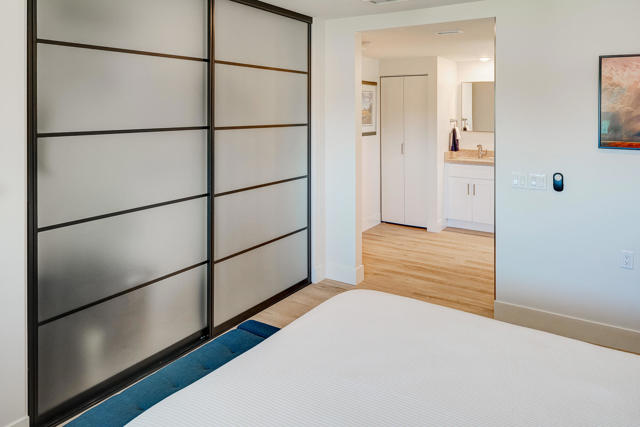 2196 Via Mariposa E, Laguna Woods CA: https://media.crmls.org/mediaz/20b50859-51f5-4637-af22-7837d29d41a3.jpg
