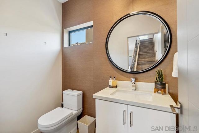4161 Maryland St, San Diego CA: https://media.crmls.org/mediaz/20b542ac-0b32-4e1e-85fb-bd05c958f1dd.jpg