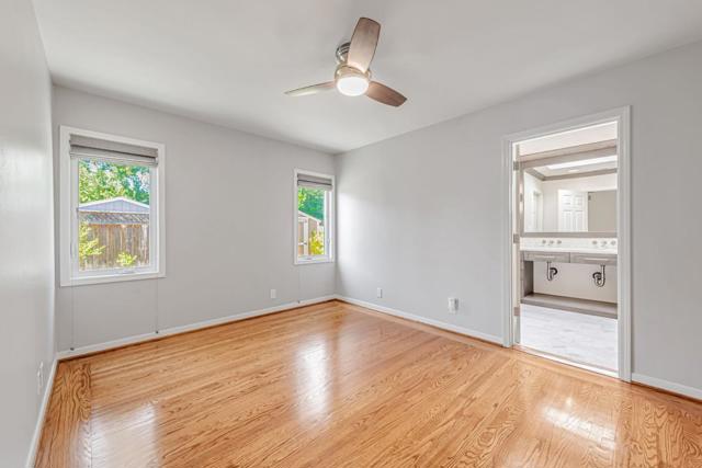 520 Topaz Street, Redwood City CA: https://media.crmls.org/mediaz/20b75fc1-c2fe-4de3-82fc-255c995ed400.jpg
