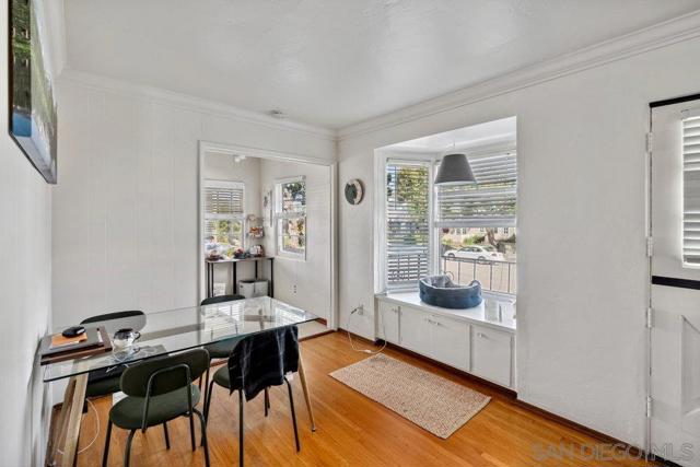 1260 LAW, San Diego CA: https://media.crmls.org/mediaz/20b764b9-c710-46cb-bc79-d7de2ba7bff5.jpg