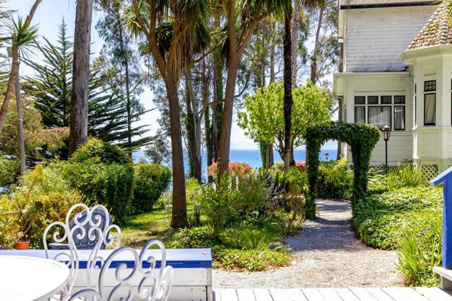 620 El Salto Drive, Capitola CA: https://media.crmls.org/mediaz/20b786fb-555c-49fc-8c18-eb8f78365387.jpg