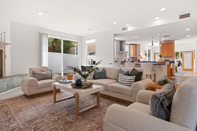 1785 Caliban Drive, Encinitas CA: https://media.crmls.org/mediaz/20b8411f-6196-4cfb-8e8c-421d71a50e20.jpg