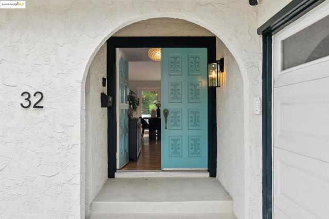 32 Pacer Pl., Walnut Creek CA: https://media.crmls.org/mediaz/20b8a5a3-f336-4376-a6e5-68e8835d05db.jpg