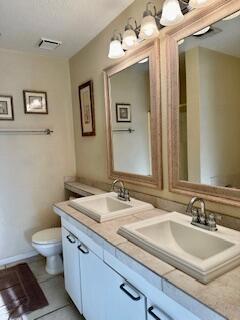Image 16 of 28 For 2601 Broadmoor Drive 7