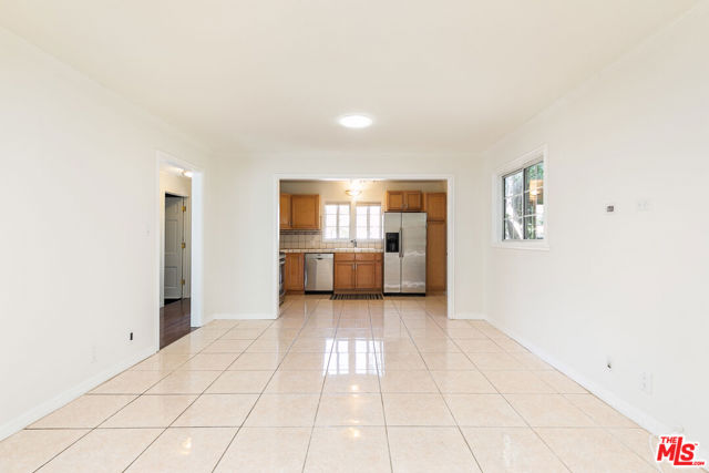 10748 Westminster Avenue, Los Angeles CA: https://media.crmls.org/mediaz/20b9f6d8-ede2-421e-b476-59d5d839920d.jpg