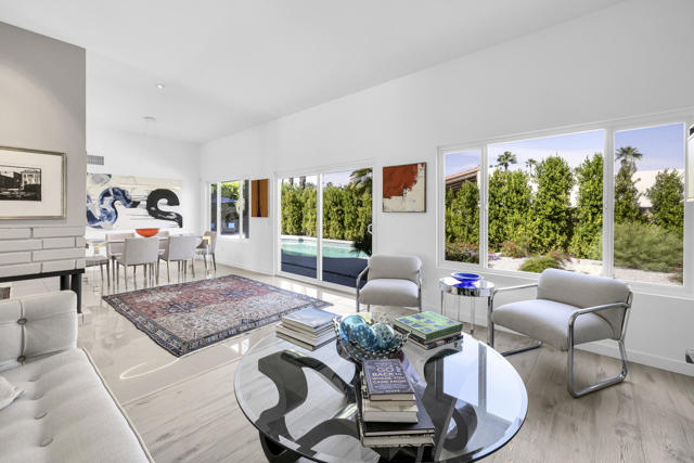 70880 Sunny Lane, Rancho Mirage CA: https://media.crmls.org/mediaz/20bc6ba5-2918-4f57-a0fb-b890b1d84018.jpg