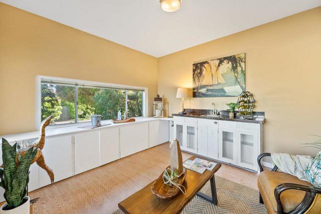 734 Seacliff Drive, Aptos CA: https://media.crmls.org/mediaz/20bcd74b-e7ae-486f-bea0-9be383cd290f.jpg