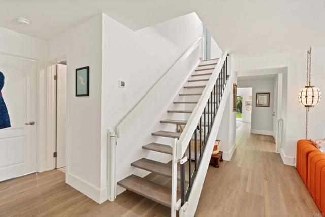 Detail Gallery Image 10 of 68 For 2066 Steiger Ln, Oceanside,  CA 92056 - 5 Beds | 3 Baths