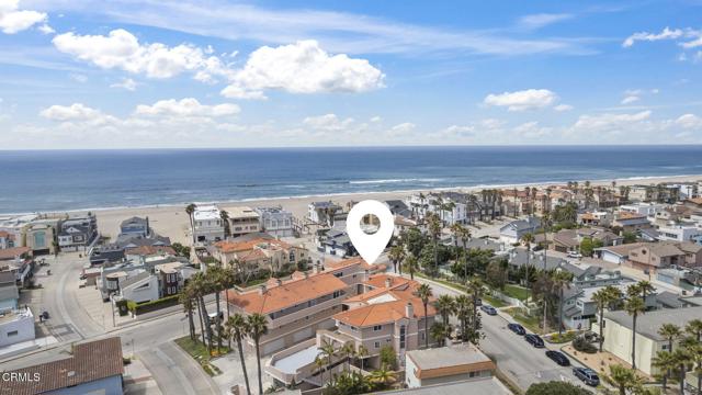 5270 W Wooley Road, Oxnard CA: https://media.crmls.org/mediaz/20bdb936-9ae9-49d7-ac2a-7c36aadd54de.jpg
