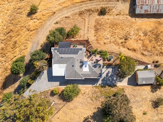 14990 Garcal Drive, San Jose CA: https://media.crmls.org/mediaz/20be6555-4a28-44be-a639-2012f7f42cef.jpg