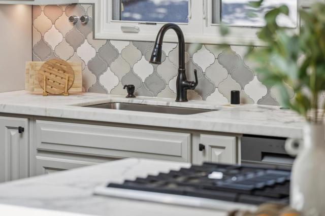 830 Monte Rosa Drive, Menlo Park CA: https://media.crmls.org/mediaz/20be6dac-4ab9-4cc8-8bae-edc643801ad9.jpg