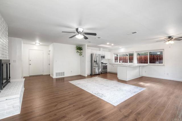 Detail Gallery Image 13 of 44 For 338 Rancho Vista Pl, Vista,  CA 92083 - 4 Beds | 2 Baths