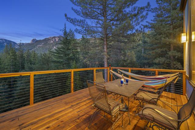 54789 Wildwood Drive, Idyllwild CA: https://media.crmls.org/mediaz/20c18391-ead5-4a60-ae39-0cbfc3917002.jpg