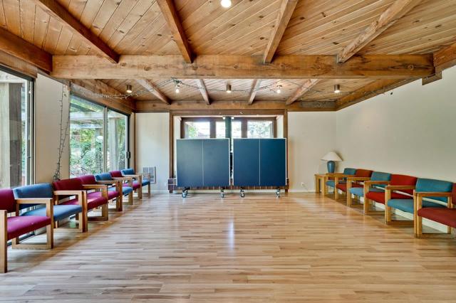 228 Central Avenue, Mountain View CA: https://media.crmls.org/mediaz/20c27767-457b-4f76-94e3-e410f389a641.jpg