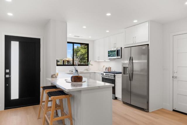 120 Abelia Way, East Palo Alto CA: https://media.crmls.org/mediaz/20c29f06-9e9b-4348-8835-b3fd75b455ea.jpg