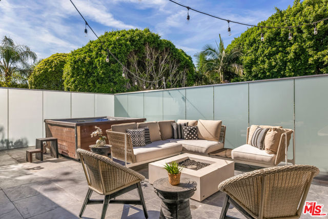 732 Huntley Drive, West Hollywood CA: https://media.crmls.org/mediaz/20c2a1b4-434b-47ea-b623-290415e02634.jpg