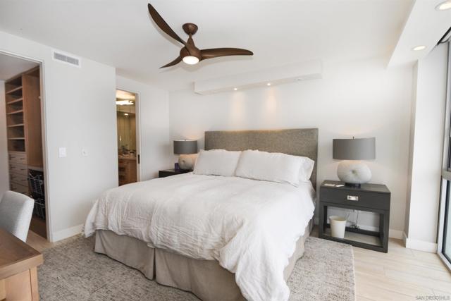 1760 Avenida Del Mundo, Coronado CA: https://media.crmls.org/mediaz/20c47eb0-eb55-45d8-84e9-cff48f330c53.jpg