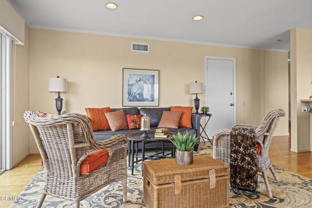 Detail Gallery Image 21 of 62 For 867 High Point Dr, Ventura,  CA 93003 - 4 Beds | 2 Baths