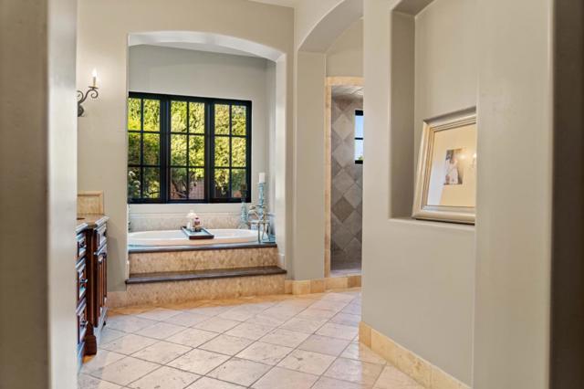 12220 Heritage Way, Gilroy CA: https://media.crmls.org/mediaz/20c551a2-c724-4c57-b2b4-c1f5bed47571.jpg